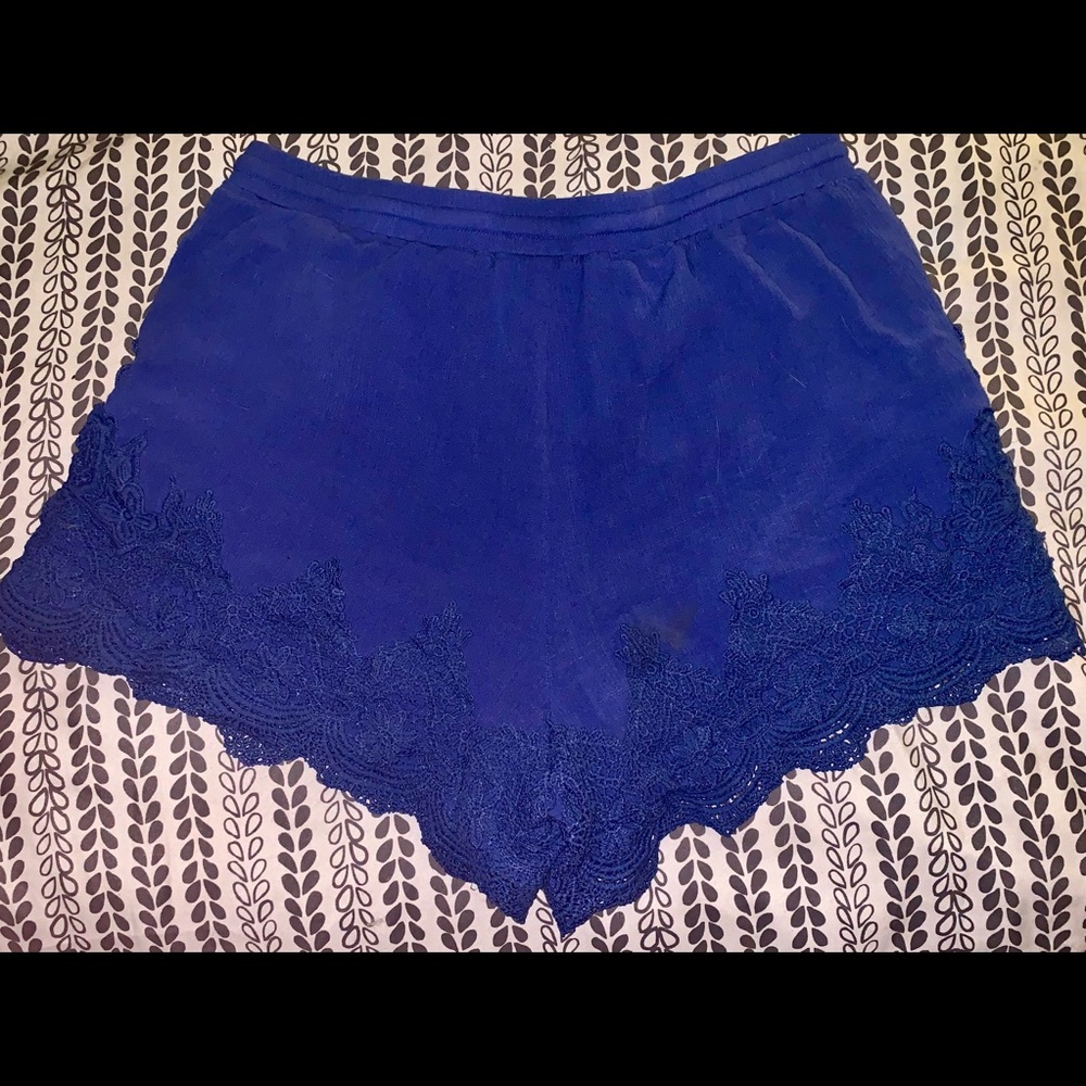 Alya Navy Blue Embroidered Beach Shorts Size: L